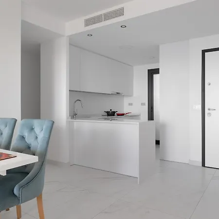 Apartment Michael - Vista Al Mar - Sunset Cliffs Benidorm
